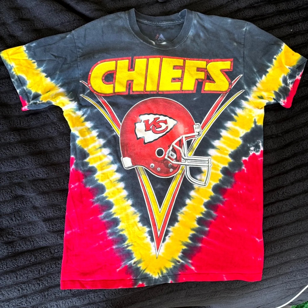 VTG Washington Redskins Majestic Tie Dye Tribal Chief Graphic T Shirt Mens S/M